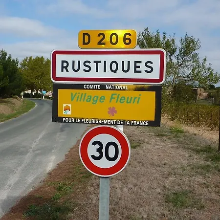 Holiday home L'ecrit Vin Rustiques